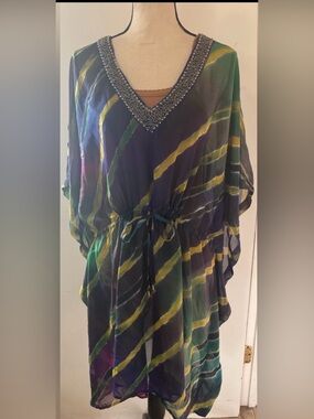 Embellished V-Neck Tie-Waist Women's Dress in Multi-Colors